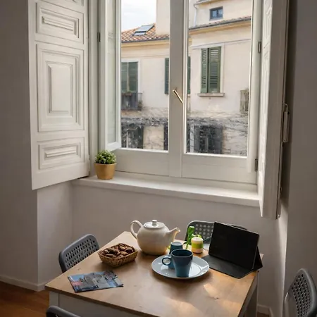 Apartament Via Roma Deluxe *